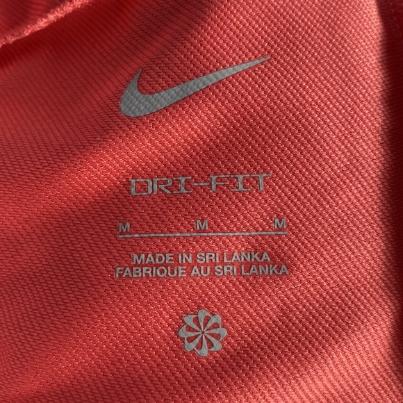 Pink Nike Pros - Picture 3 of 3